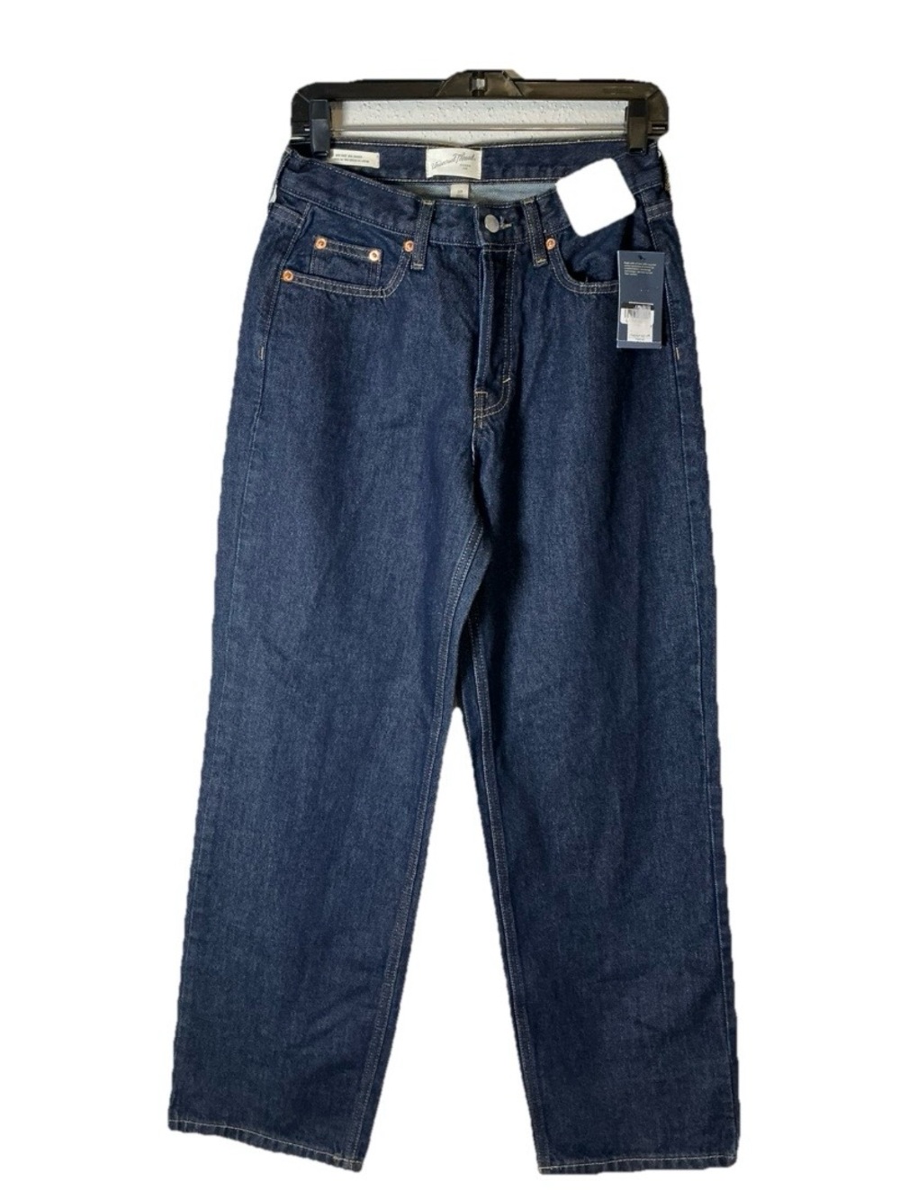 Universal Thread Women’s Dark Indigo Relaxed Jeans
